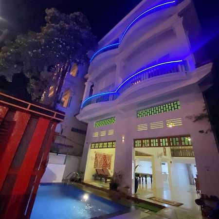Centro Guest House Сиемрип Экстерьер фото